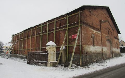 Zabezpieczenie zabytkowej stodoły